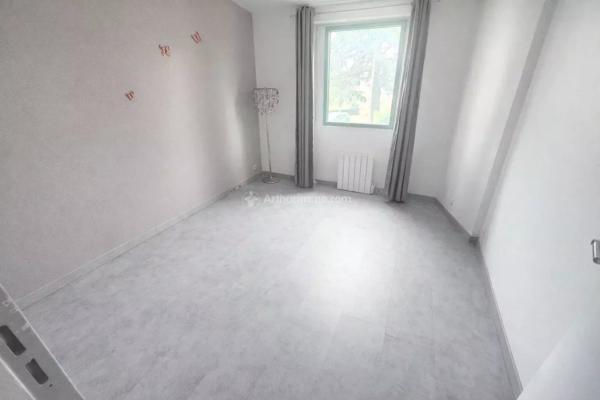 Vente Appartement 4 pièces 76 m2 à Noisy-le-Grand