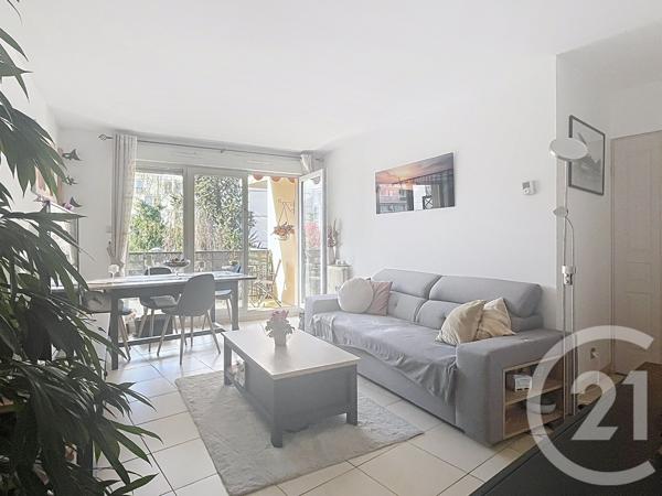 Appartement F3 à vendre  3 pièces - 61,02 m2 TORCY - 77