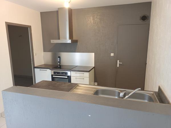 MAISON 2 PIECES PROCHE CENTRE VILLE