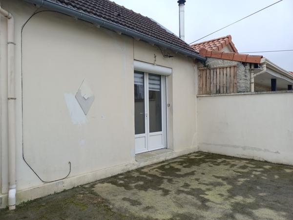 MAISON 2 PIECES PROCHE CENTRE VILLE
