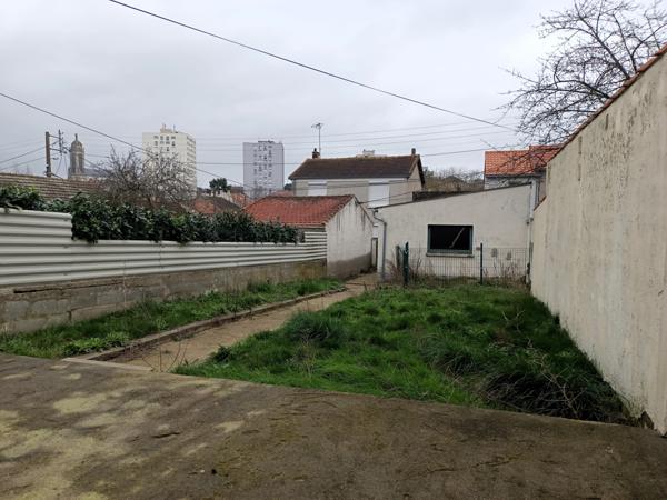 MAISON 2 PIECES PROCHE CENTRE VILLE