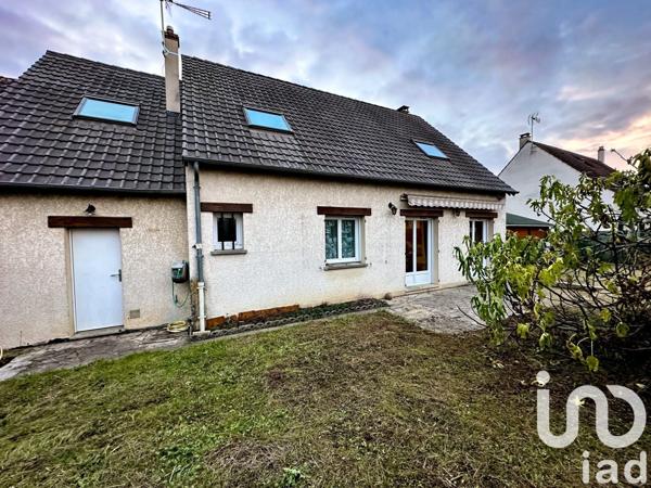 House for sale 6 rooms 143 m² Livry-sur-Seine