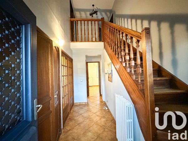 House for sale 6 rooms 143 m² Livry-sur-Seine