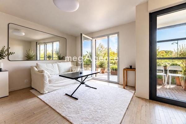 Appartement à CHARENTON-LE-PONT, 94220 - 2 pièces 51m²