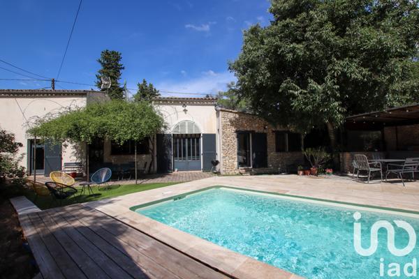 Maison à vendre 6 pièces 137 m² Nîmes