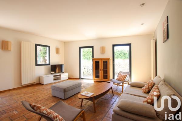 Maison à vendre 6 pièces 137 m² Nîmes