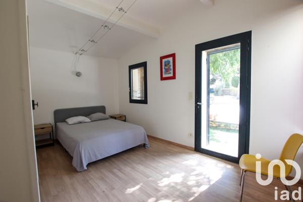 Maison à vendre 6 pièces 137 m² Nîmes