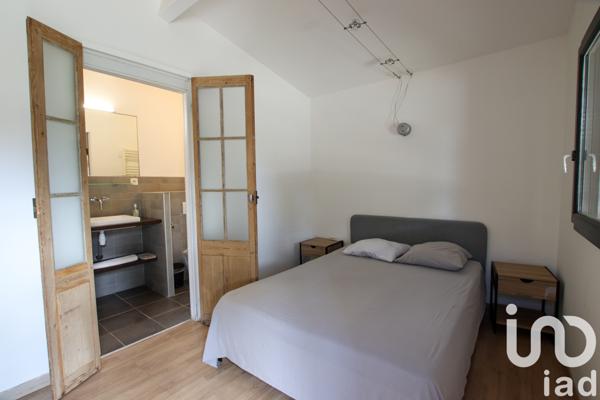 Maison à vendre 6 pièces 137 m² Nîmes