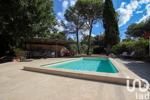 Maison à vendre 6 pièces 137 m² Nîmes
