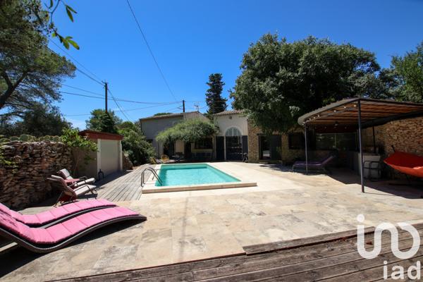 Maison à vendre 6 pièces 137 m² Nîmes