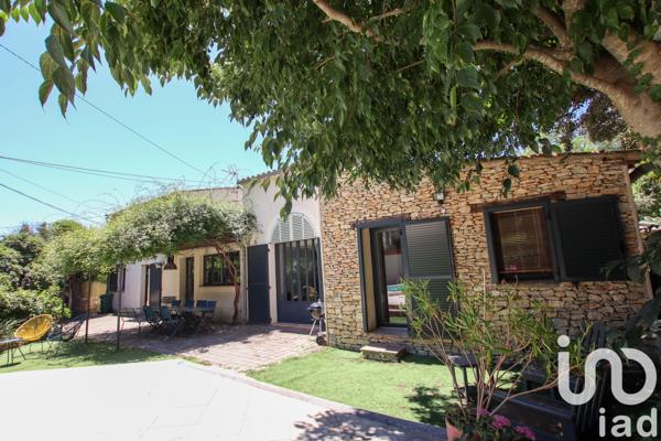 Maison à vendre 6 pièces 137 m² Nîmes