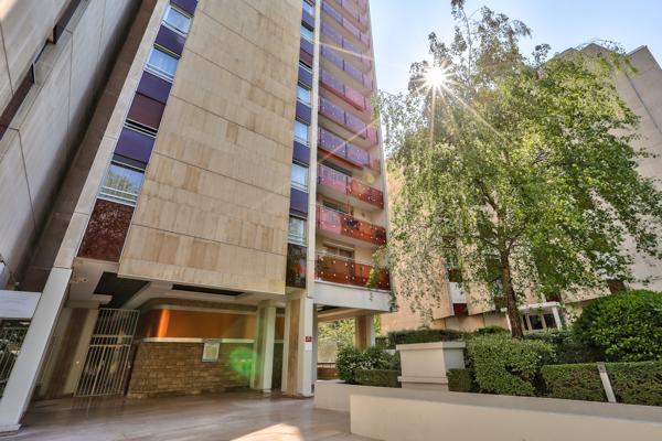 RESIDENCE DE STANDING GRANCANAL - EMPLACEMENT DE PARKING