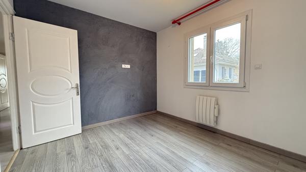 Le Vernet (03200) Vente à terme libre - Maison de plain-pied élevée sur sous-sol avec terrain