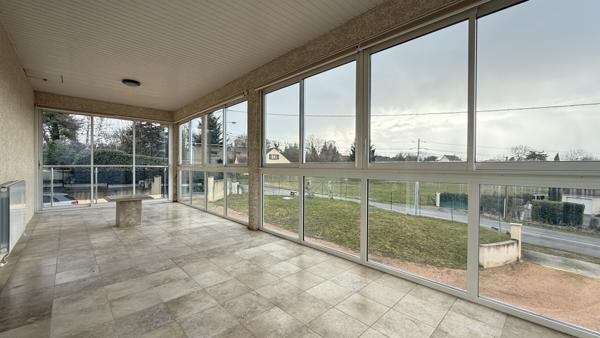 Le Vernet (03200) Vente à terme libre - Maison de plain-pied élevée sur sous-sol avec terrain