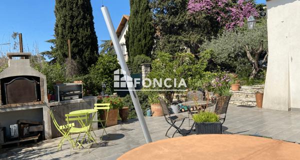 À vendre Maison 5 pièces 160 m² - Nîmes 30900