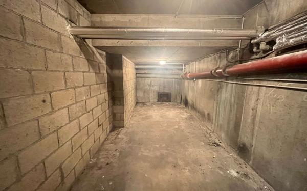 Stationnement à vendre    14,64 m2 Paris 17