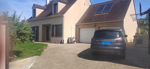 Meaux : les Hauts de Chantereine -120 m2 - Double garage - 4 chambres - Non mitoyenne