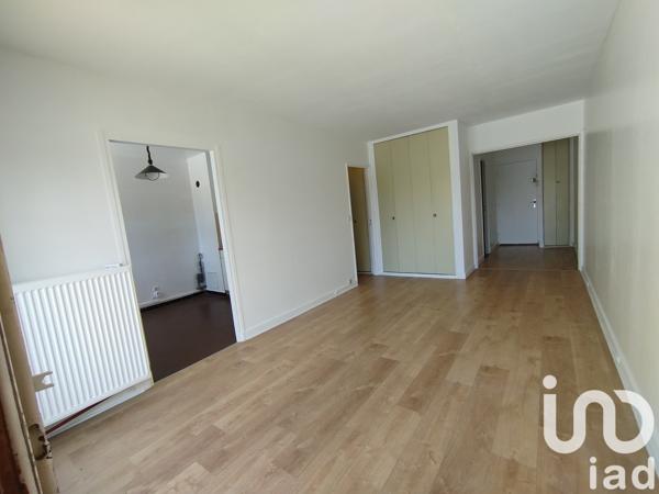 Appartement 1 pièce de 39 m² à Massy (91300)
