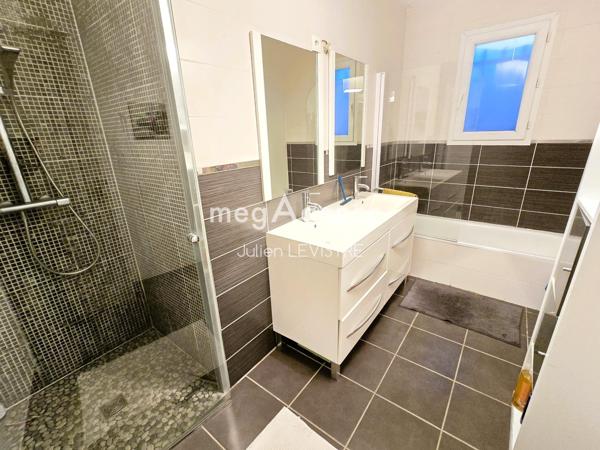 Maison à AUNEAU, 28700 - 6 pièces 152m²