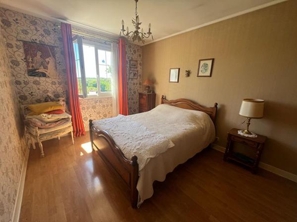 Très joli pavillon sur sous sol dans un secteur calme de Premery