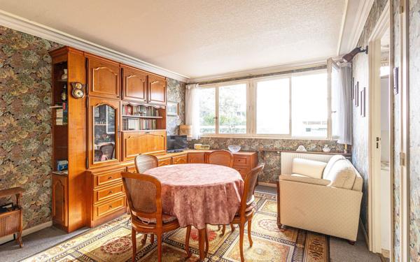 Appartement à vendre    2 pièces • 28,08 m2 Paris 13