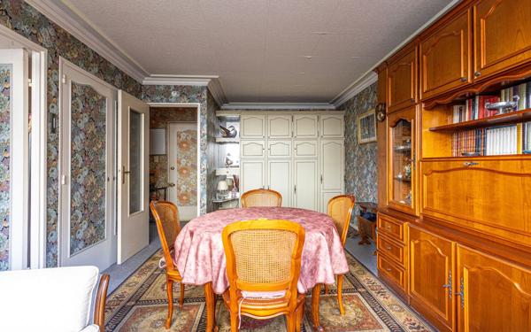 Appartement à vendre    2 pièces • 28,08 m2 Paris 13