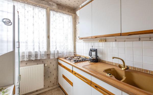 Appartement à vendre    2 pièces • 28,08 m2 Paris 13