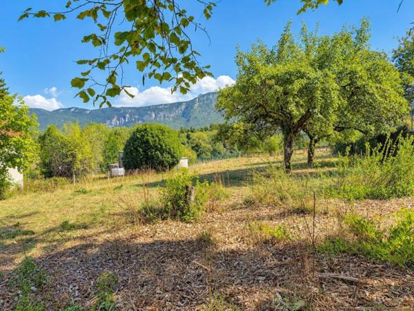 DULLIN (73610) : Terrain de 775 m², non viabilisé