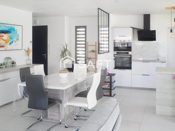 MAISON CONTEMPORAINE - 4 PIECES - 105M2 - MEDIS ( 17600)