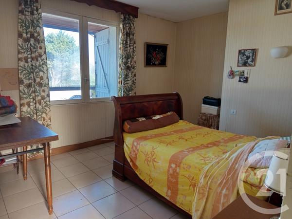 Maison à vendre  7 pièces - 225 m2 L HOUMEAU - 17