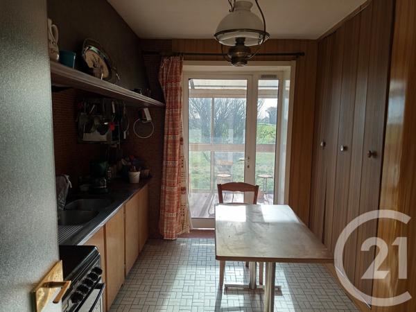 Maison à vendre  7 pièces - 225 m2 L HOUMEAU - 17