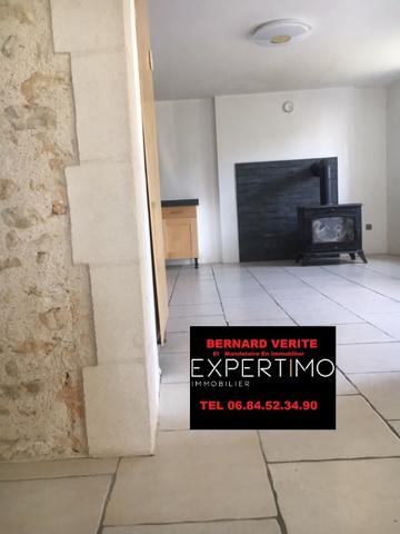 Menetou-Salon (18510) Maison en Pierre de Type Longère 4 Pièces de 94m2 + Grange et dépendances