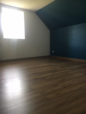 Menetou-Salon (18510) Maison en Pierre de Type Longère 4 Pièces de 94m2 + Grange et dépendances