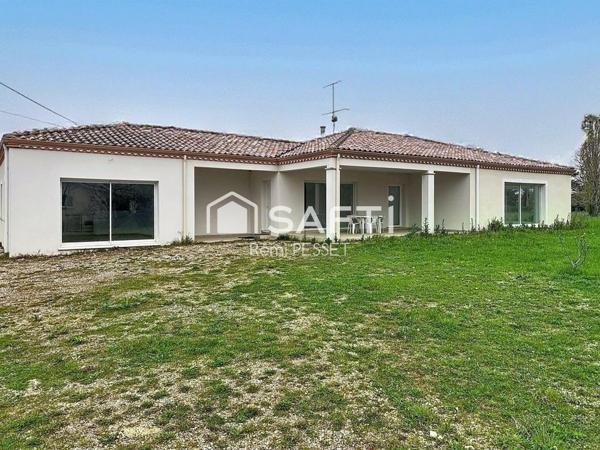 A vendre belle villa moderne avec dépendance de 200m²