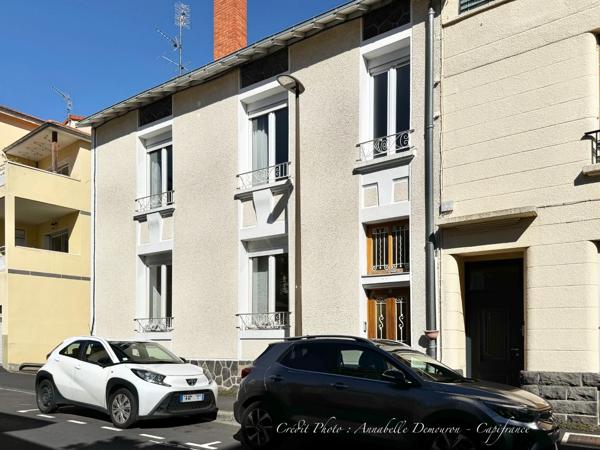 CHAMALIÈRES – MAISON DE FAMILLE EN PIERRE – 215 M² – 5 CHAMBRES – JARDINET – GARAGE