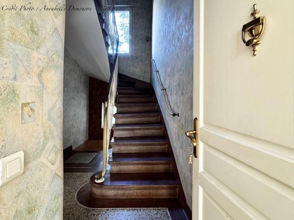 CHAMALIÈRES – MAISON DE FAMILLE EN PIERRE – 215 M² – 5 CHAMBRES – JARDINET – GARAGE