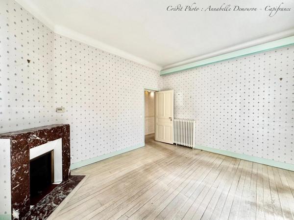 CHAMALIÈRES – MAISON DE FAMILLE EN PIERRE – 215 M² – 5 CHAMBRES – JARDINET – GARAGE