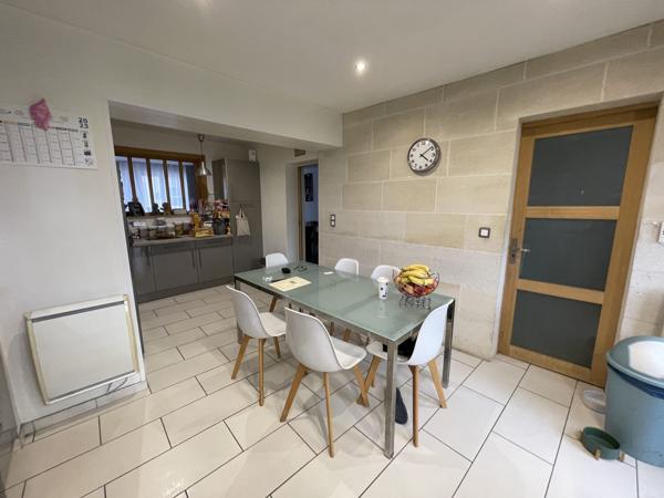 Maison T6 en Pierre avec jardin et atelier - Plus qu'un espace ...