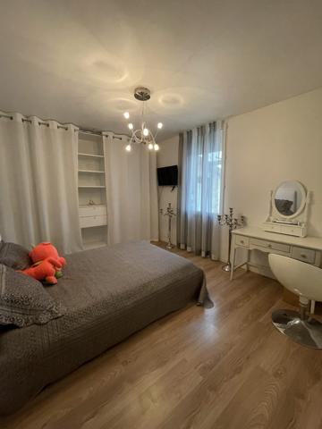 Maison T6 en Pierre avec jardin et atelier - Plus qu'un espace ...