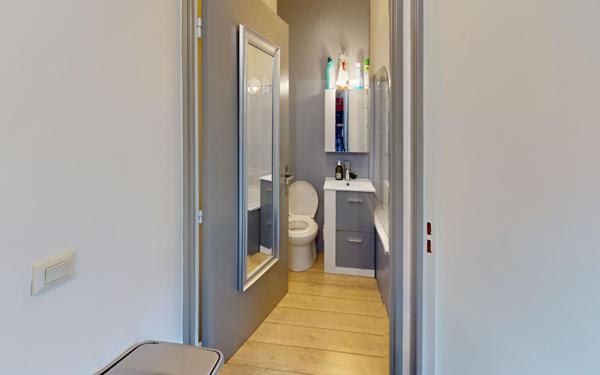 Appartement à vendre    4 pièces • 82,34 m2 Lyon 7