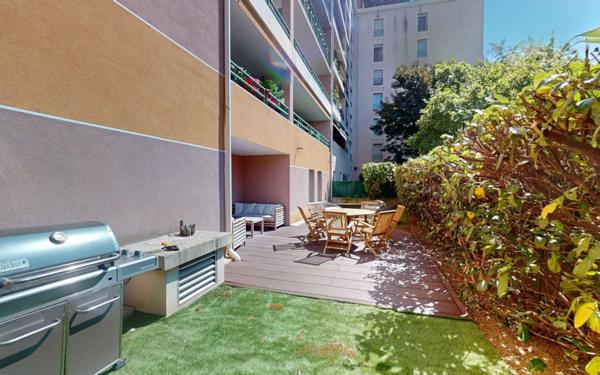 Appartement à vendre    4 pièces • 82,34 m2 Lyon 7