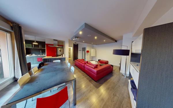 Appartement à vendre    4 pièces • 82,34 m2 Lyon 7