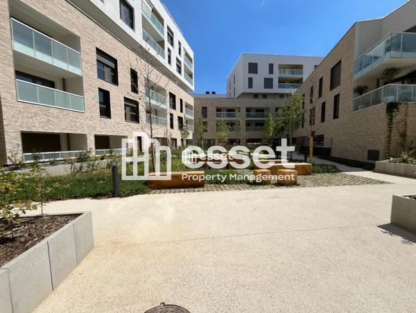 Location Appartement 4 pièces 85.8 m² - Antony 92160