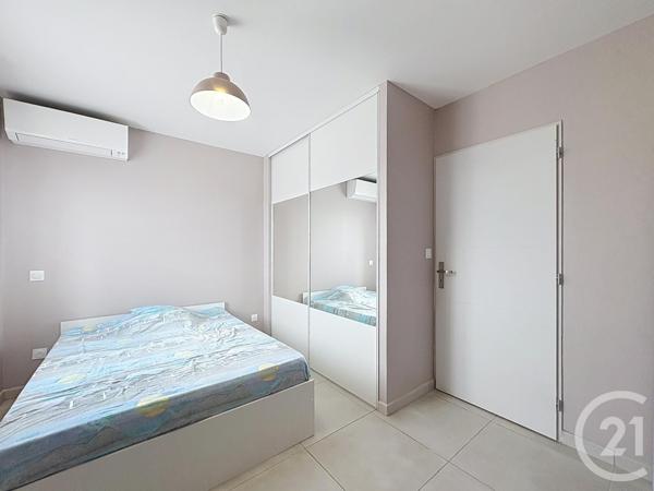 Maison à vendre  5 pièces - 95 m2 RAPHELE LES ARLES - 13