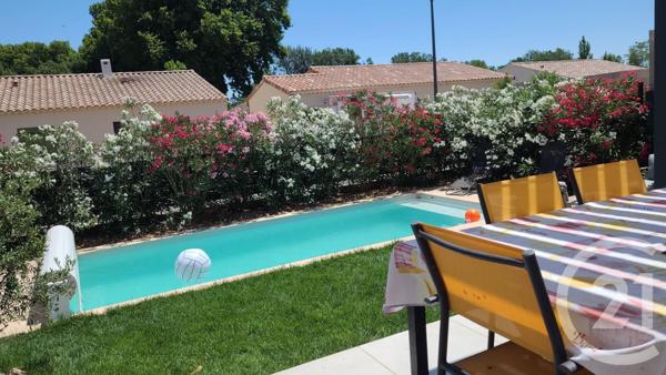 Maison à vendre  5 pièces - 95 m2 RAPHELE LES ARLES - 13