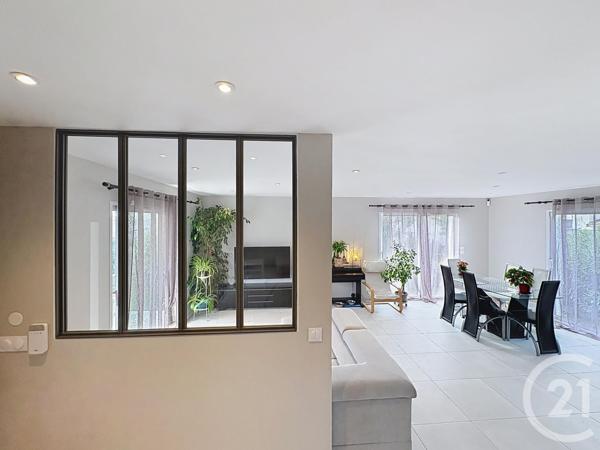 Maison à vendre  5 pièces - 95 m2 RAPHELE LES ARLES - 13