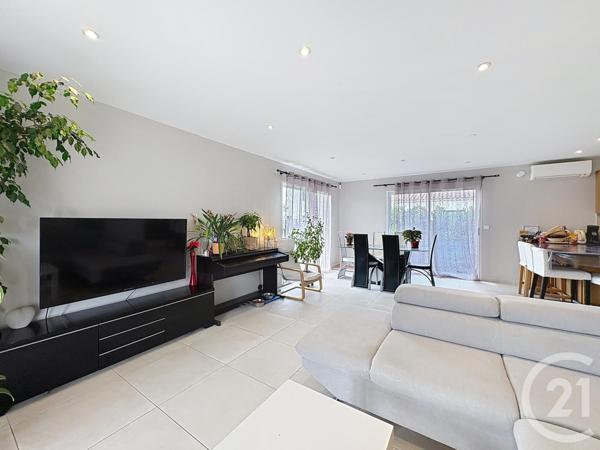 Maison à vendre  5 pièces - 95 m2 RAPHELE LES ARLES - 13