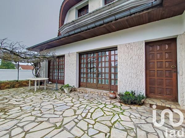 Maison à vendre 7 pièces 152 m² La Queue-en-Brie