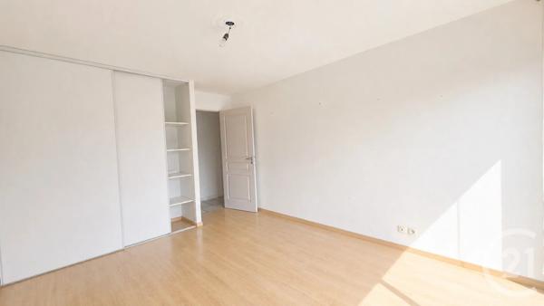 Appartement F3 Bis à vendre  4 pièces - 100,05 m 2   VANNES  - 56