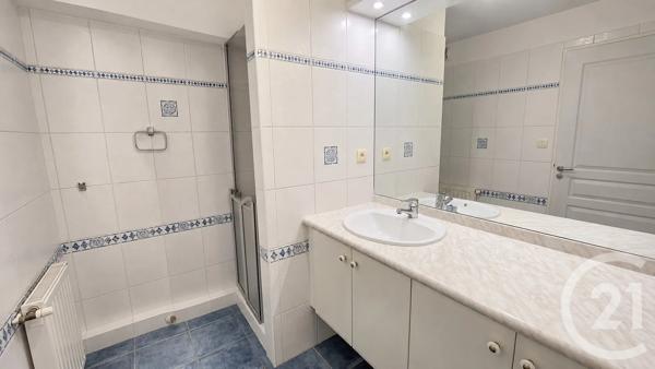 Appartement F3 Bis à vendre  4 pièces - 100,05 m 2   VANNES  - 56